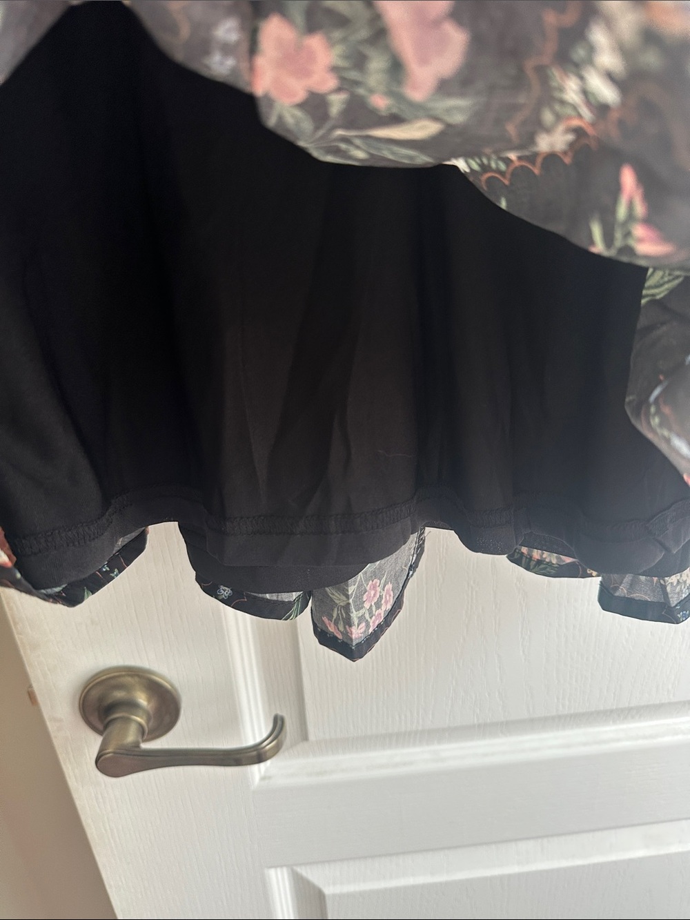 entro Black Floral Mini Dress with Puff Sleeves - Picture 4 of 6